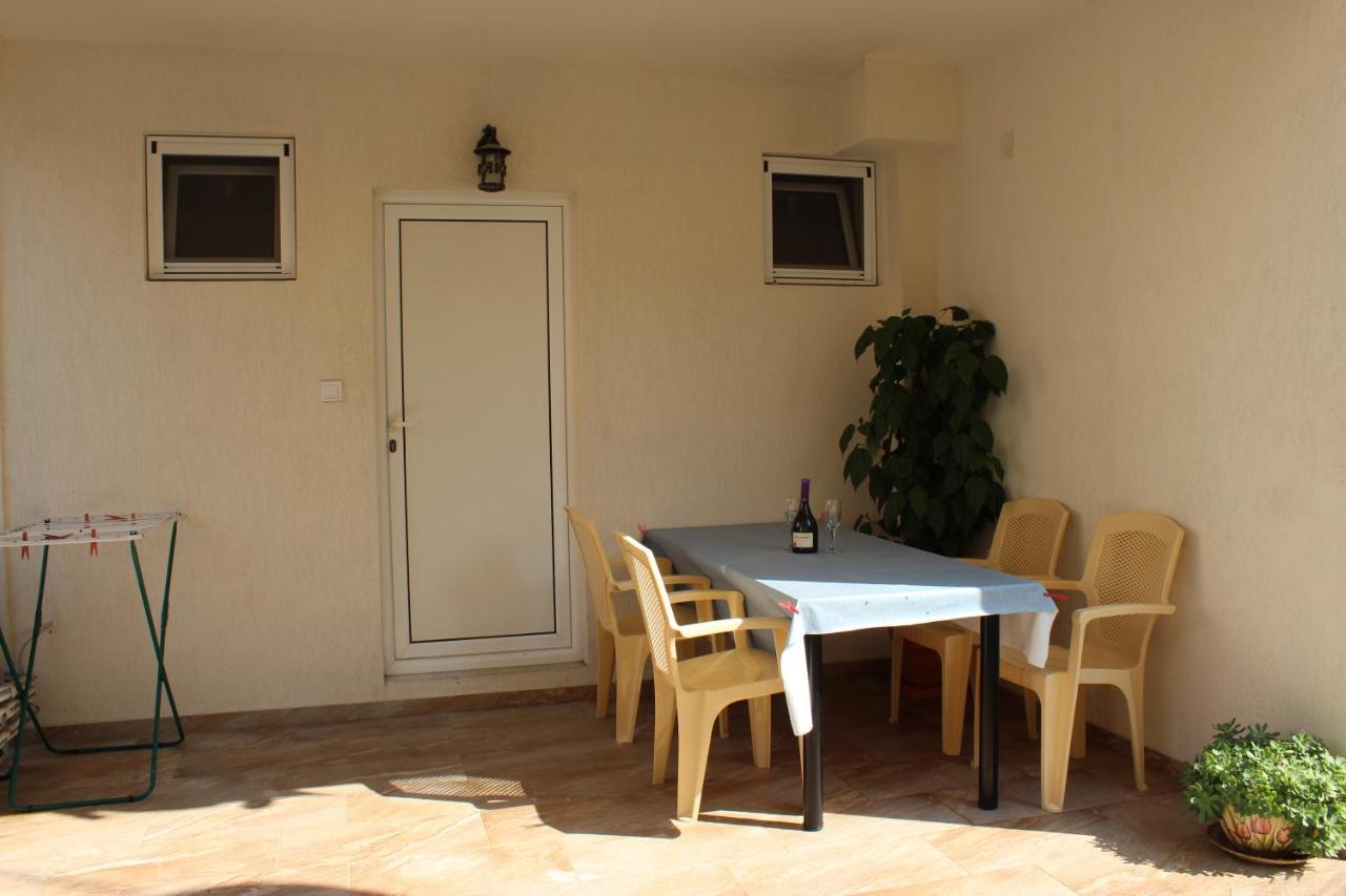 Apartmani Franovic Tivat Exterior foto